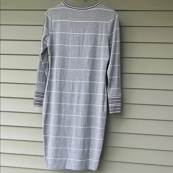 New White House Black Market Long Sleeve Gray Dress - Picture 7 of 10